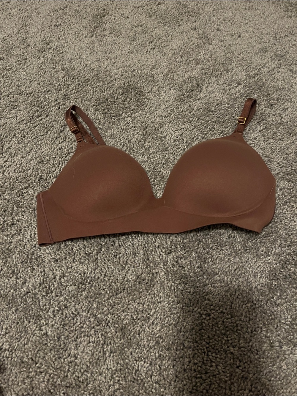 Victoria's Secret Smooth Wireless T-Shirt Bra in Brown